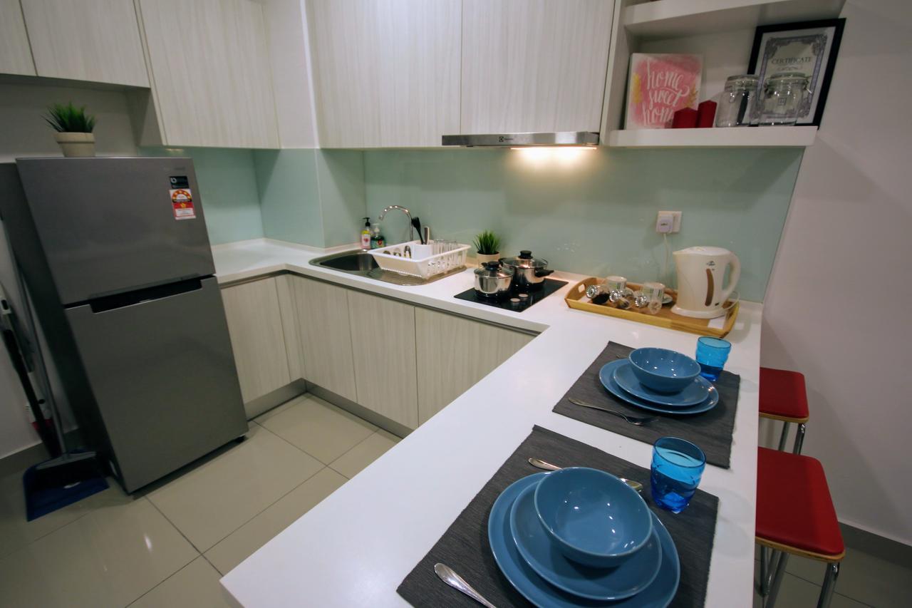 Solstice Service Apartment Cyberjaya Wifi Netflix Klia エクステリア 写真